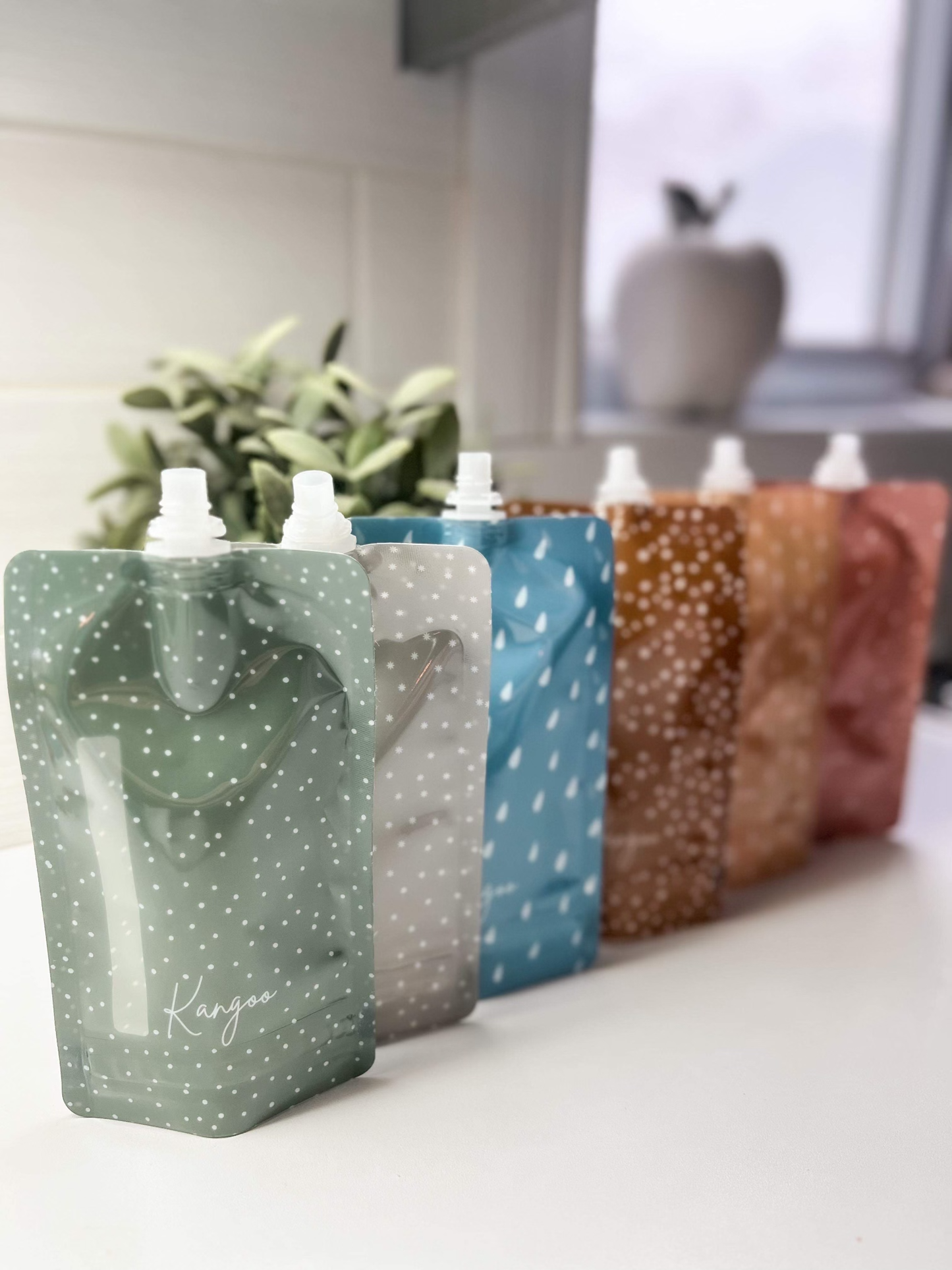 Reusable Baby Food Pouches – Refillable Squeeze Pouch
