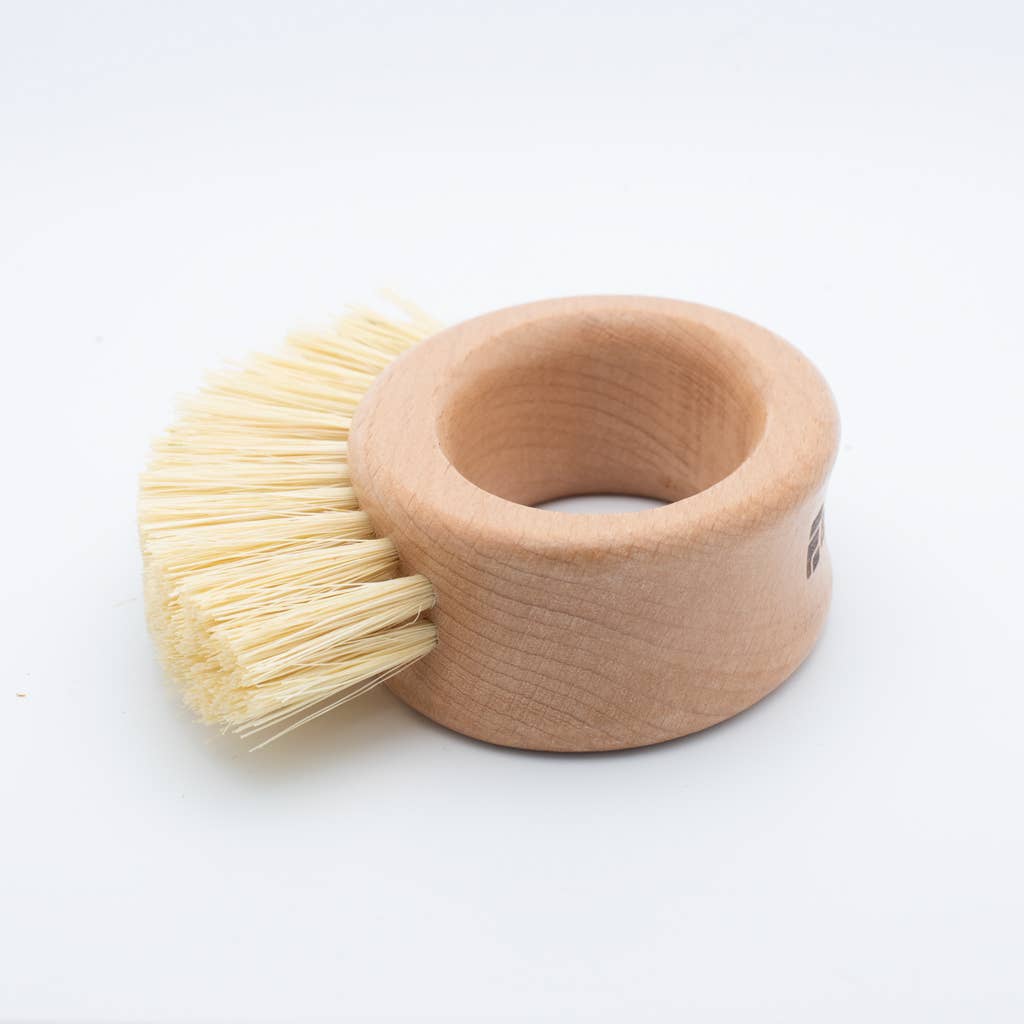 Kitchen oval ring wooden brush