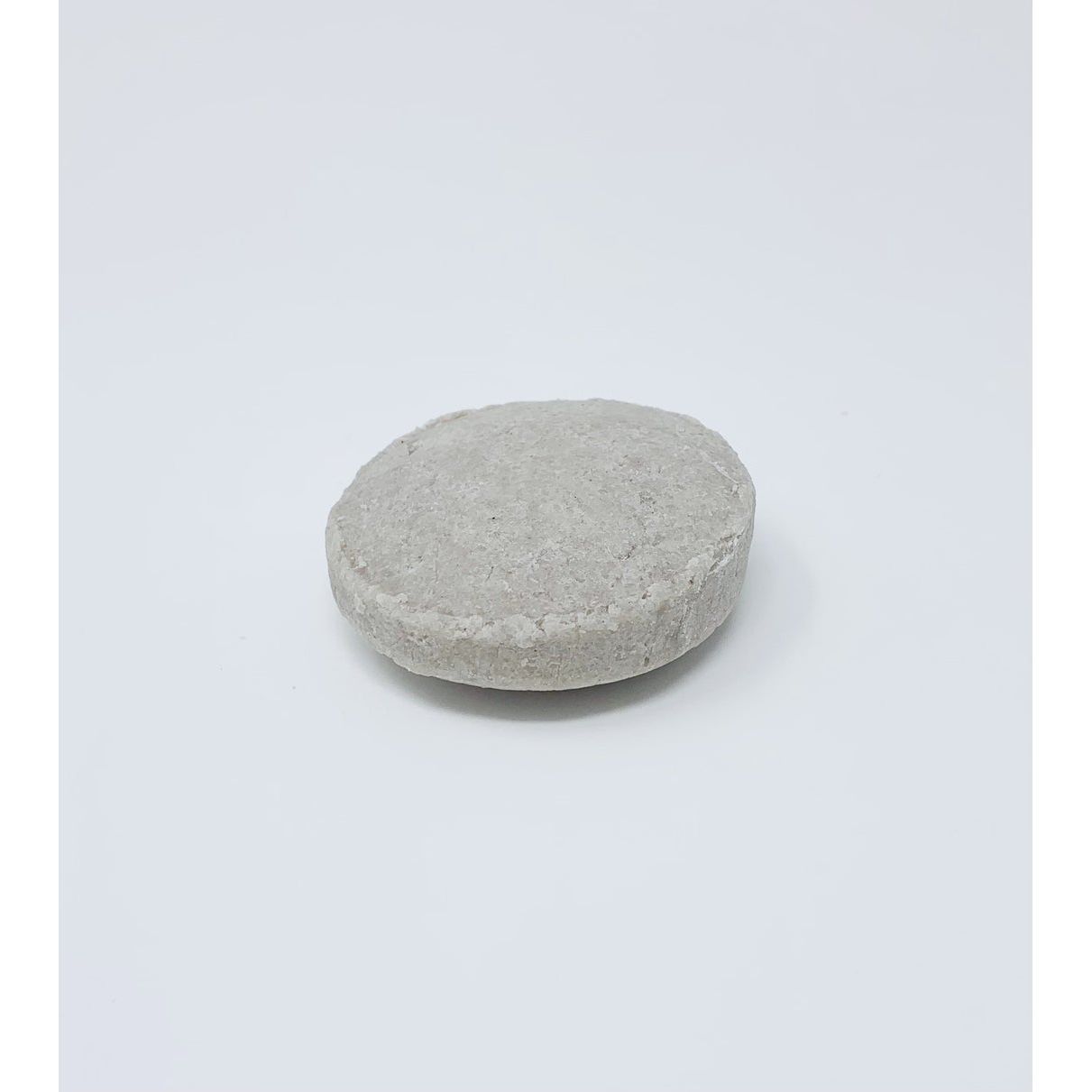 be STRONG Shampoo Bar