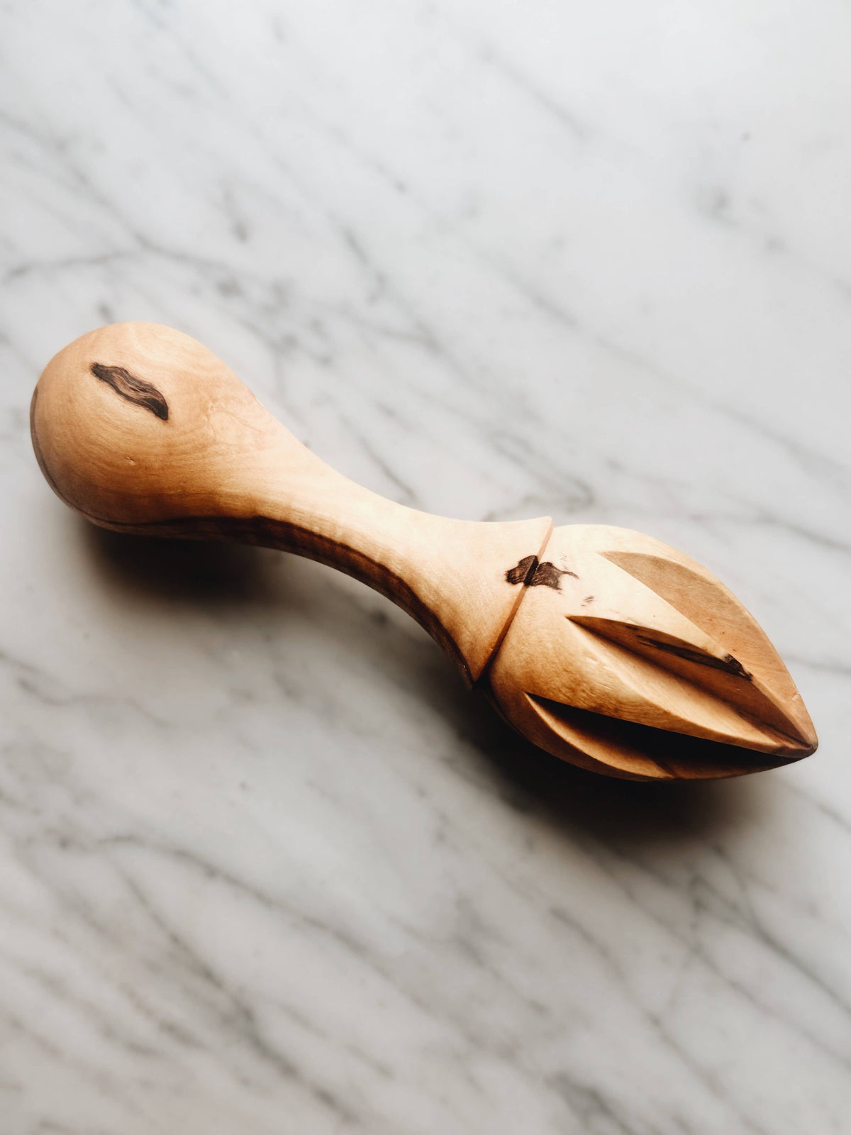 100% Solid Olive Wood Lemon Squeezer