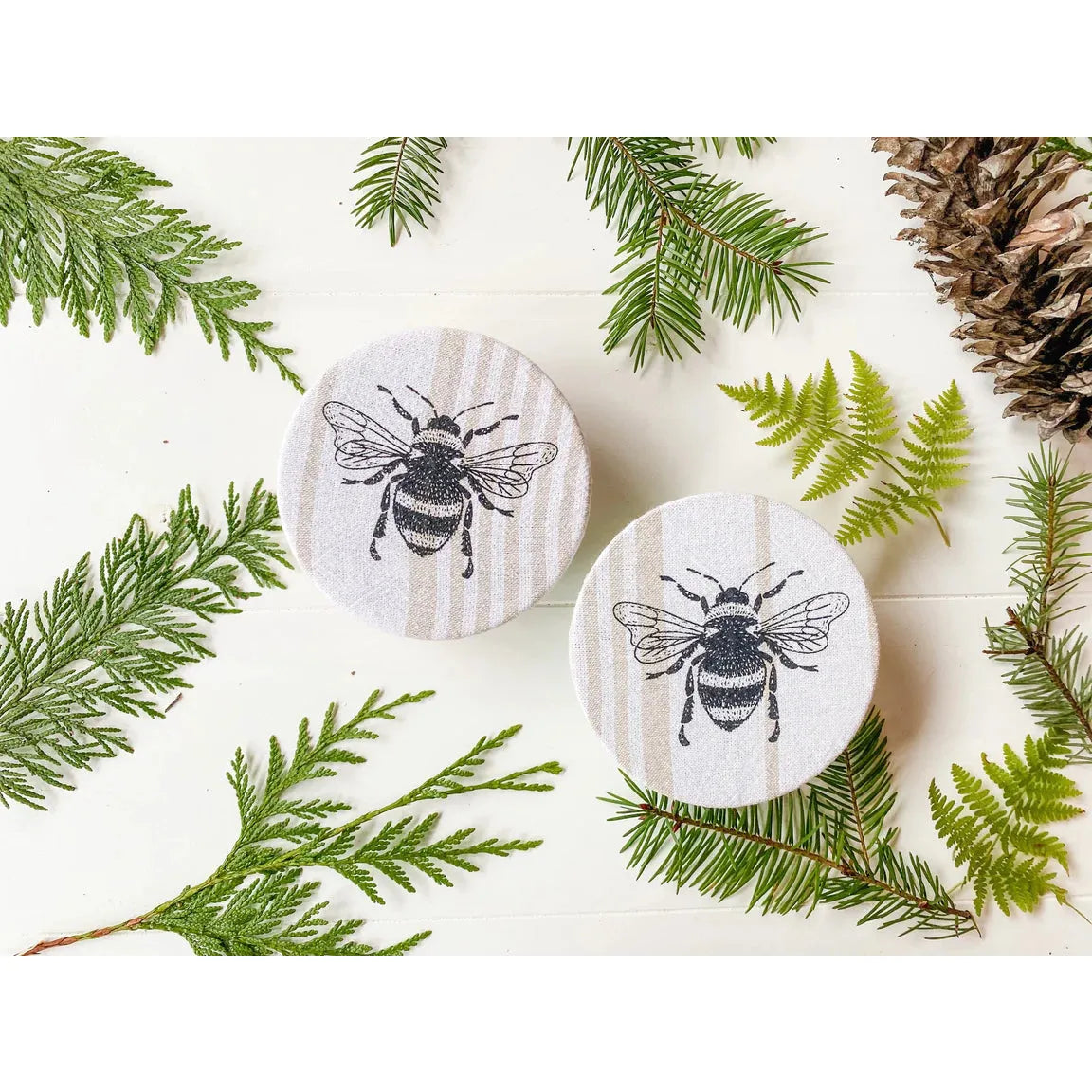 Mason Jar Cover set of 2, Bees, 3.5"